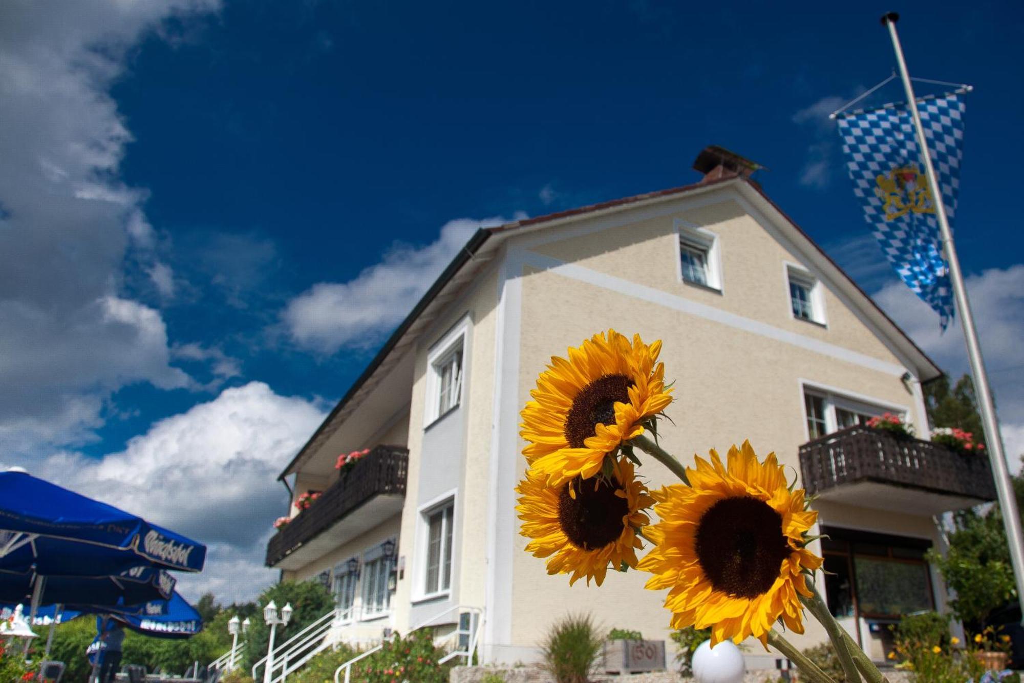 Landgasthof Am Sonnenhang Gasthof 2*